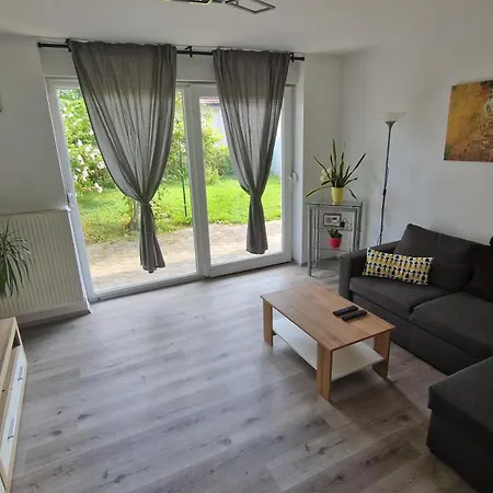 Simona's Place-free Private Parking Appartement *