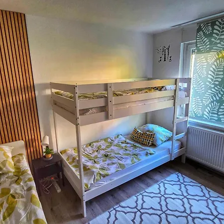 Simona's Place-free Private Parking