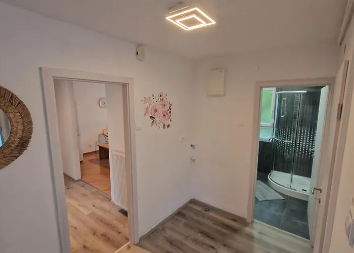 Simona's Place-free Private Parking Apartma *